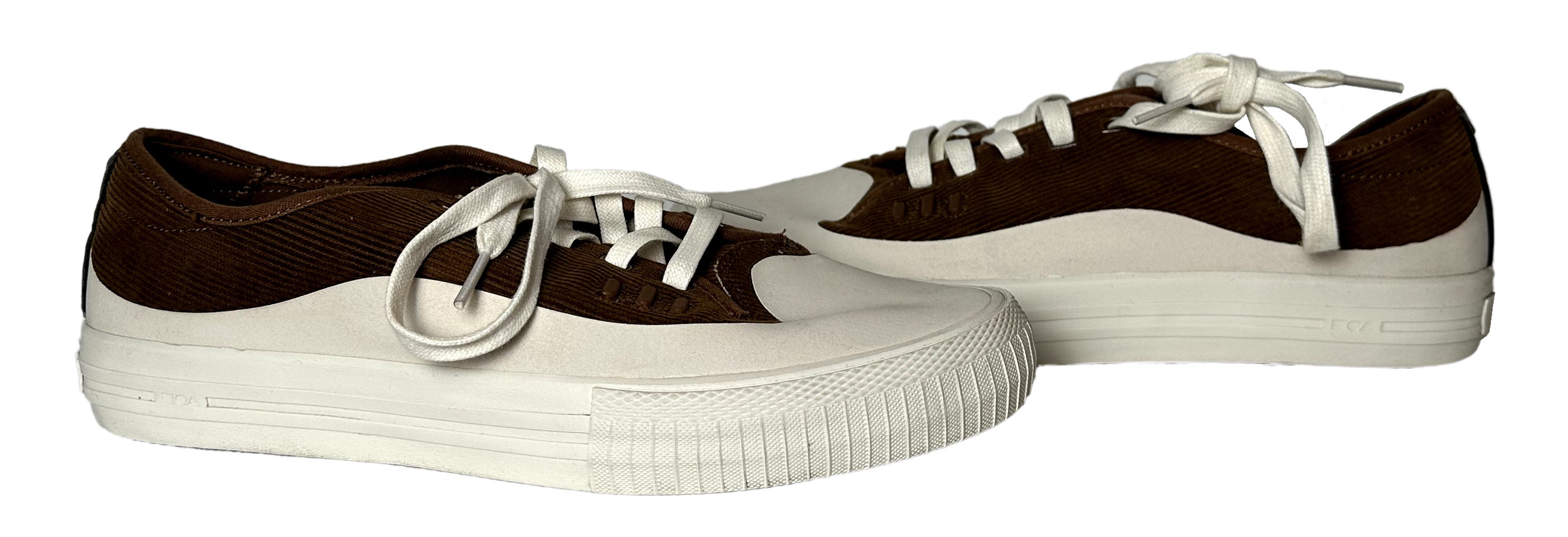 Globe Gillette Ginger Brown Corduroy Skate Shoe Size 10