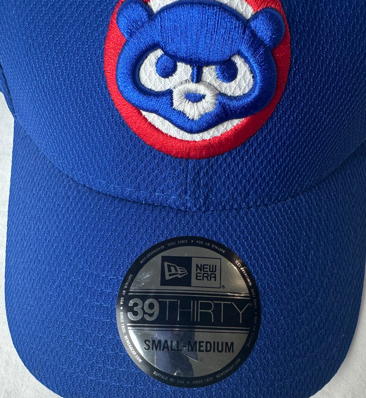 Chicago Cubs Bear Face S/M Flex Genuine Merch New Era Ball Cap