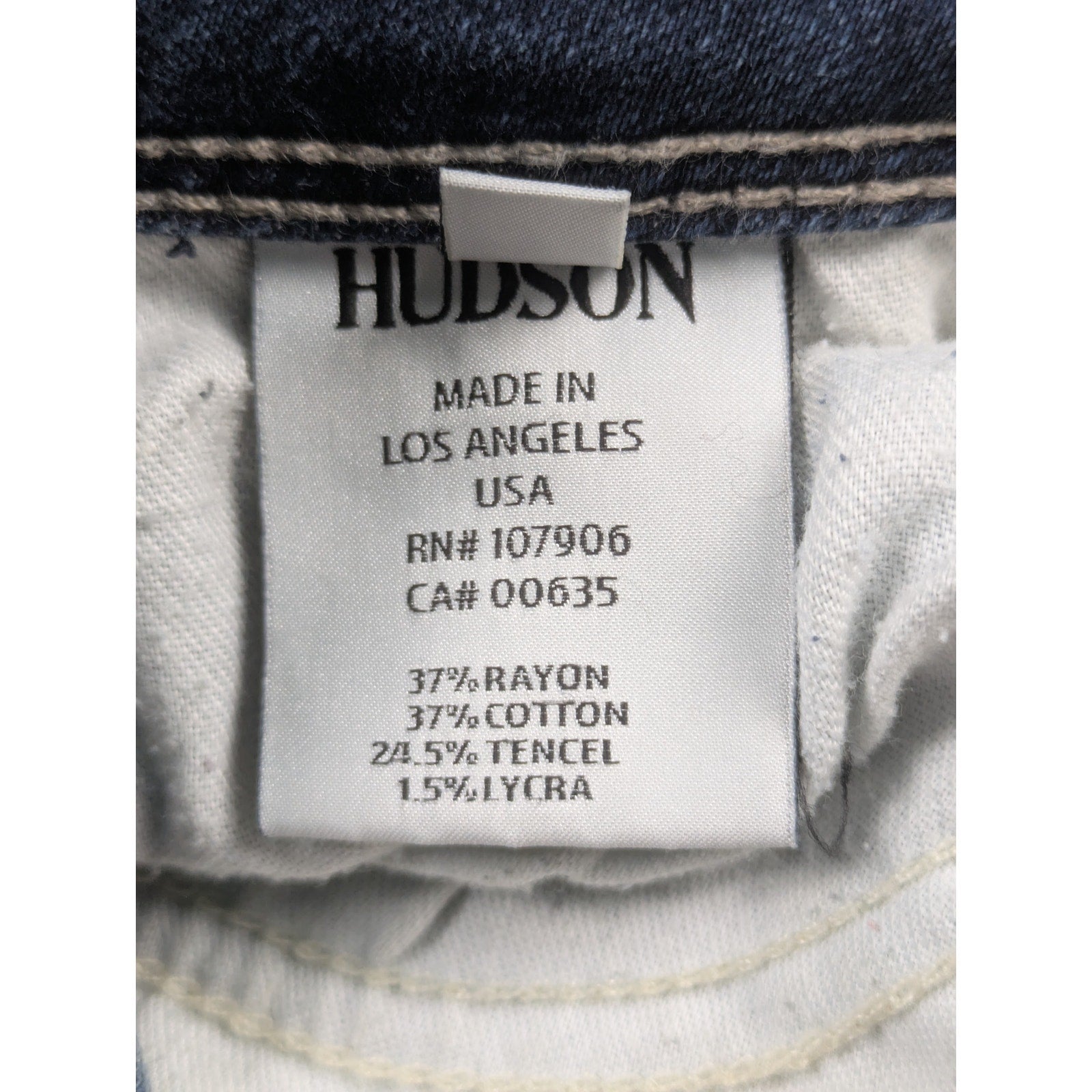 Hudson Colin Skinny Crop Ankle Mid Rise Jeans Flap Pocket NWOT Size 27Elevate your denim collection with these fantastic Hudson Colin Skinny Crop Ankle Mid Rise Jean
