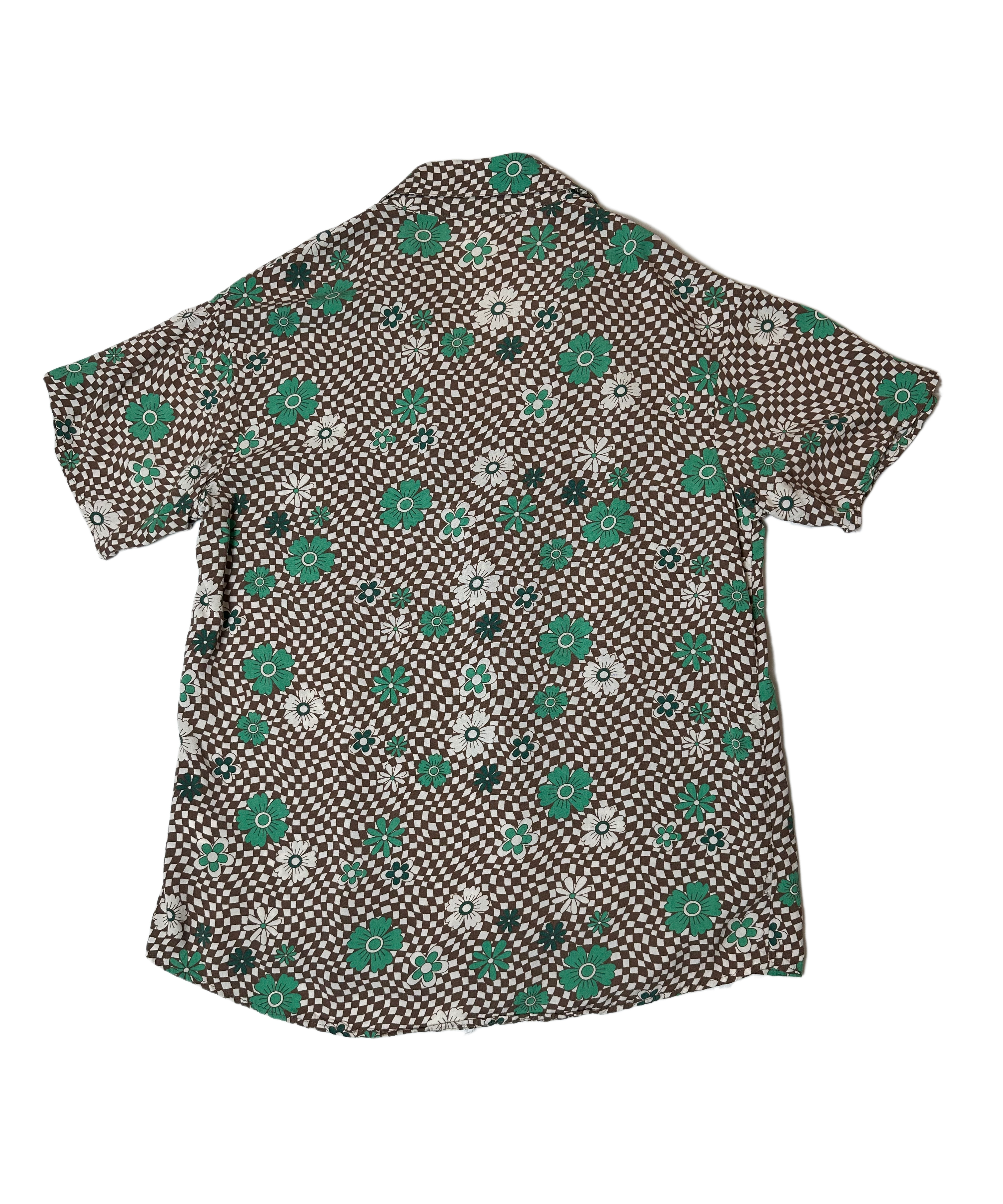 Self Esteem Short Sleeve Retro Floral Print Blouse is a vintage wardrobe must-have! With its funky retro floral and checker print in earthy green and brown hues, you'll exude confShirtSelf Esteem Short Sleeve Retro Floral Print BlouseEsteem Short Sleeve Retro Floral Print Blouse