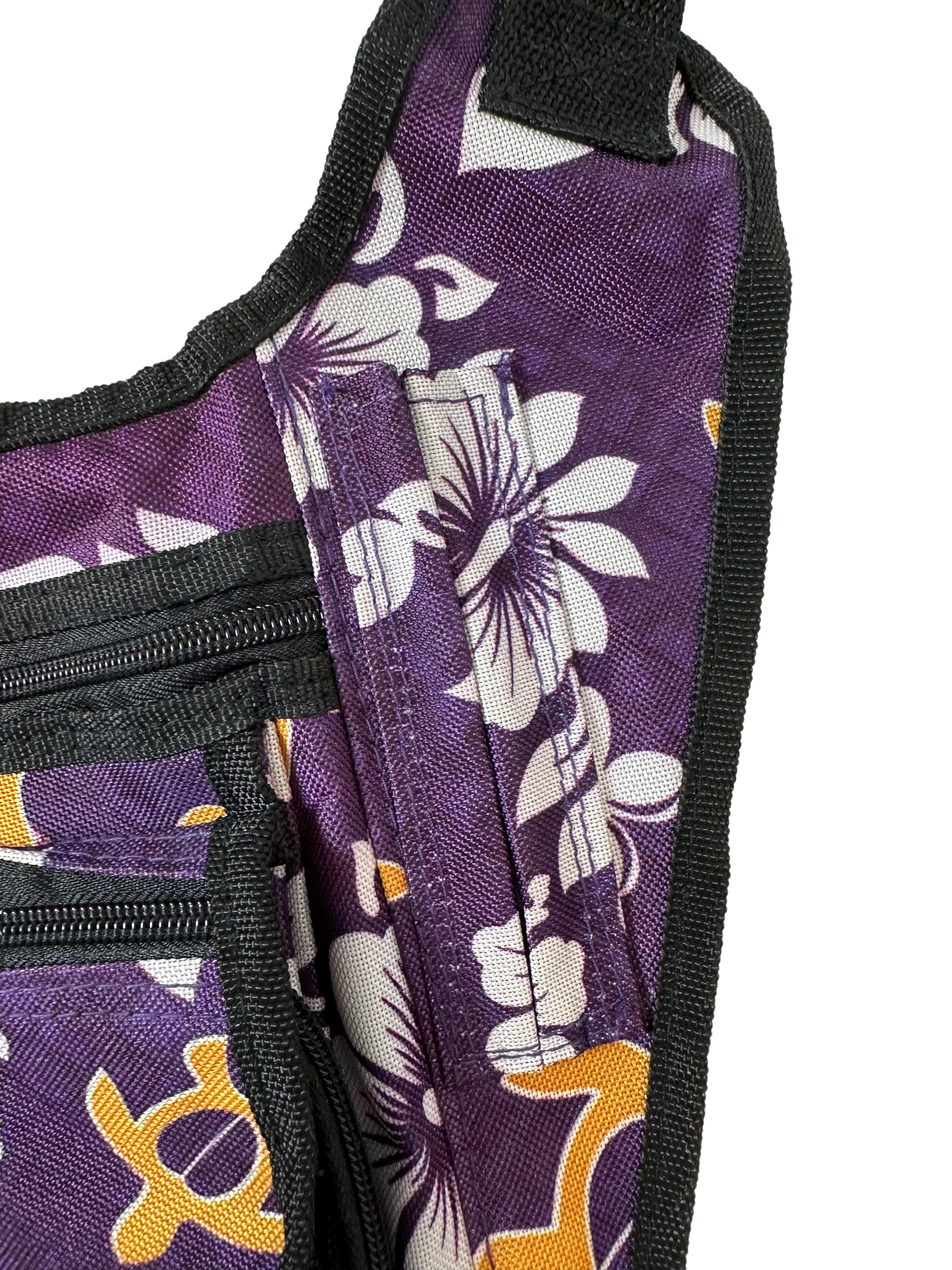 Hawaii Spirit Crossbody Bag Purple Tropical Print - EUC  Carry a piece of paradise with you wherever you go with this Hawaii Spirit Crossbody Bag in a beautiful purp