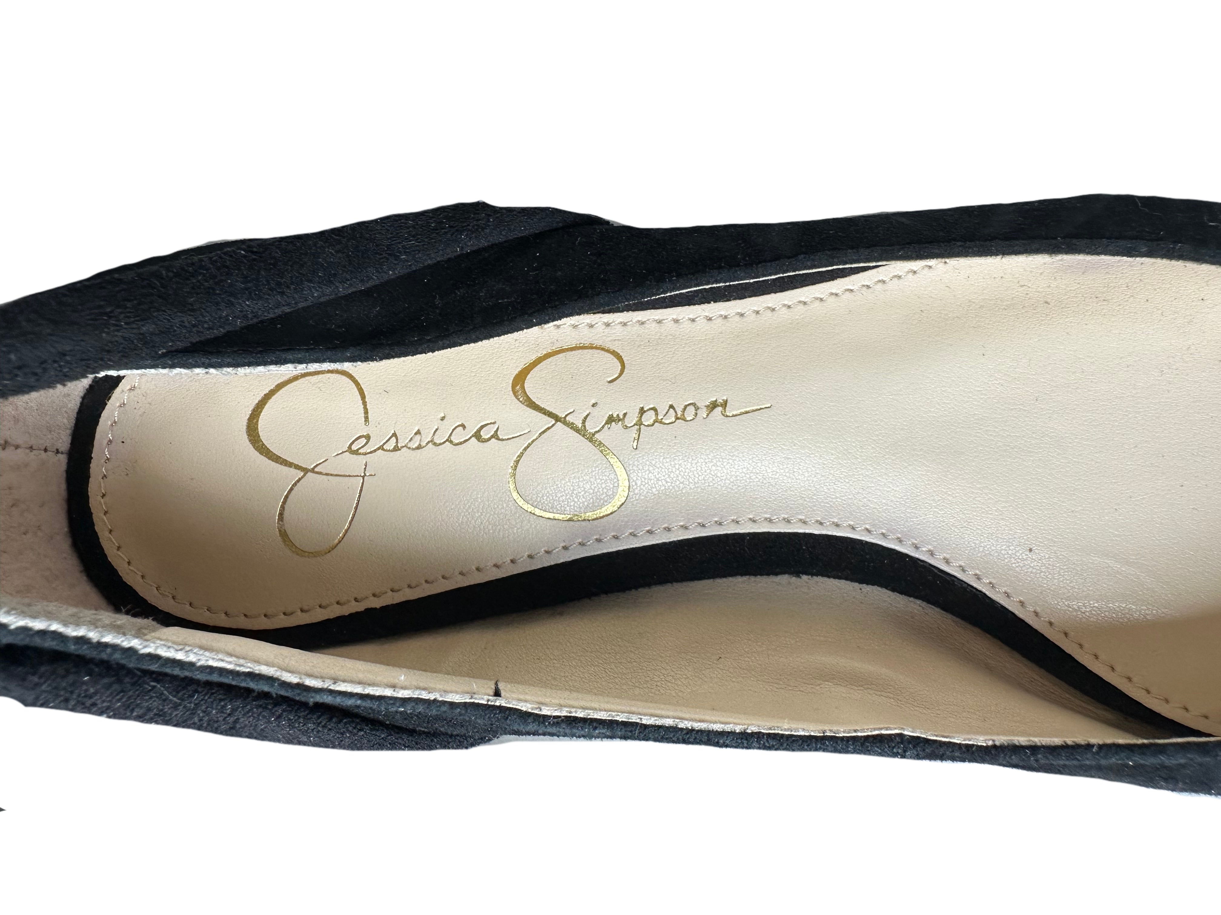 Jessica Simpson Black Suede Lace Up Ballerina Flats offer a classic style with a modern edge. Crafted from luxury suede, featuring a round toe and lace up designShoesJessica Simpson Black Suede Lace Up Ballerina FlatsJessica Simpson Black Suede Lace