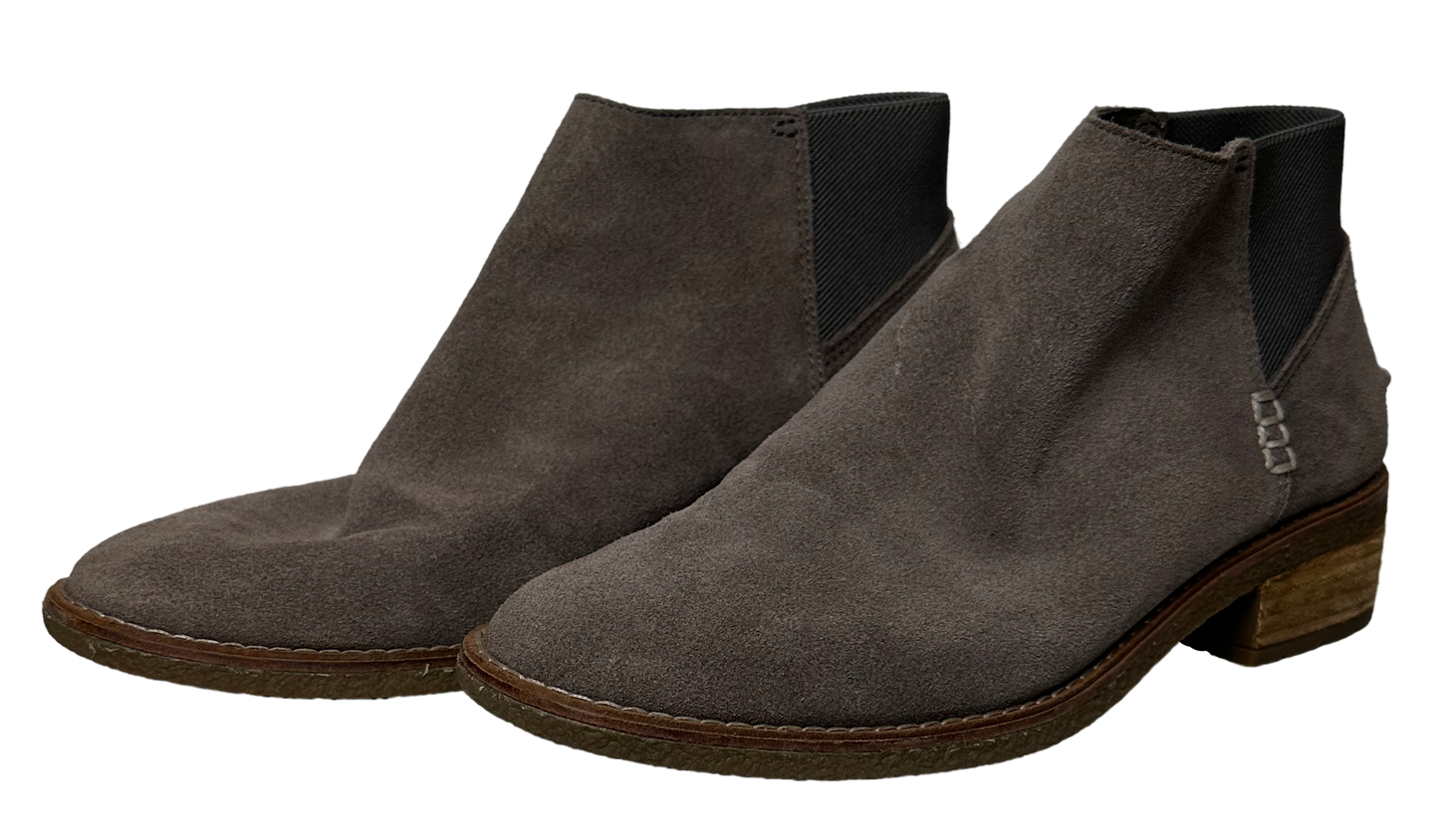 Sperry Women's Grey Maya Lani Suede Chelsea Ankle Boots