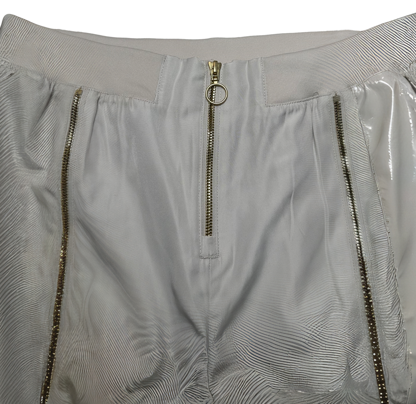 Nike Women's Nude Zip Front Cargo Joggers  Patent Leather Details sze M Effortless style meets functional cool with these cargo joggers that refuse to take themselv