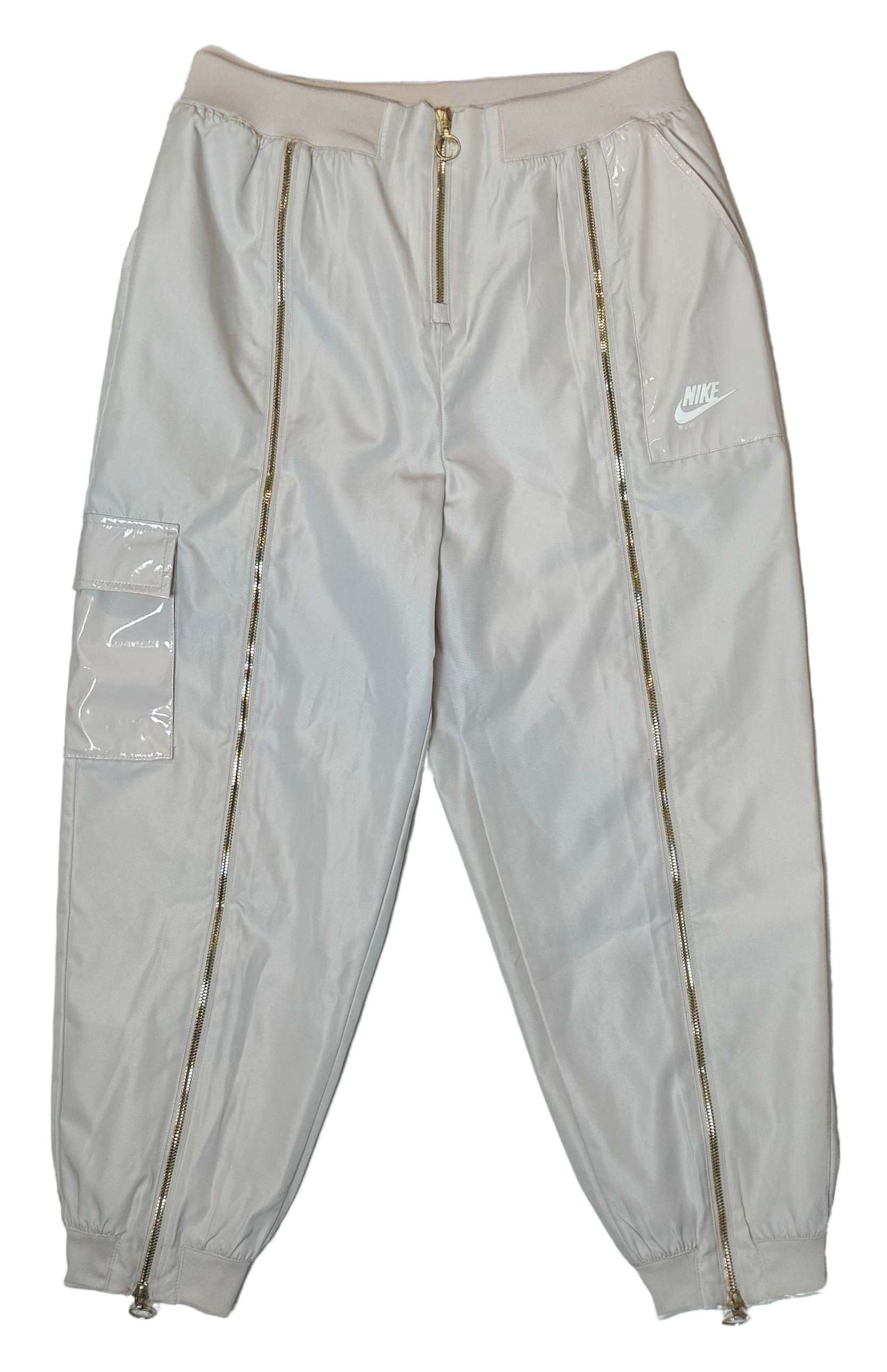 Nike Women's Nude Zip Front Cargo Joggers  Patent Leather Details sze M Effortless style meets functional cool with these cargo joggers that refuse to take themselv