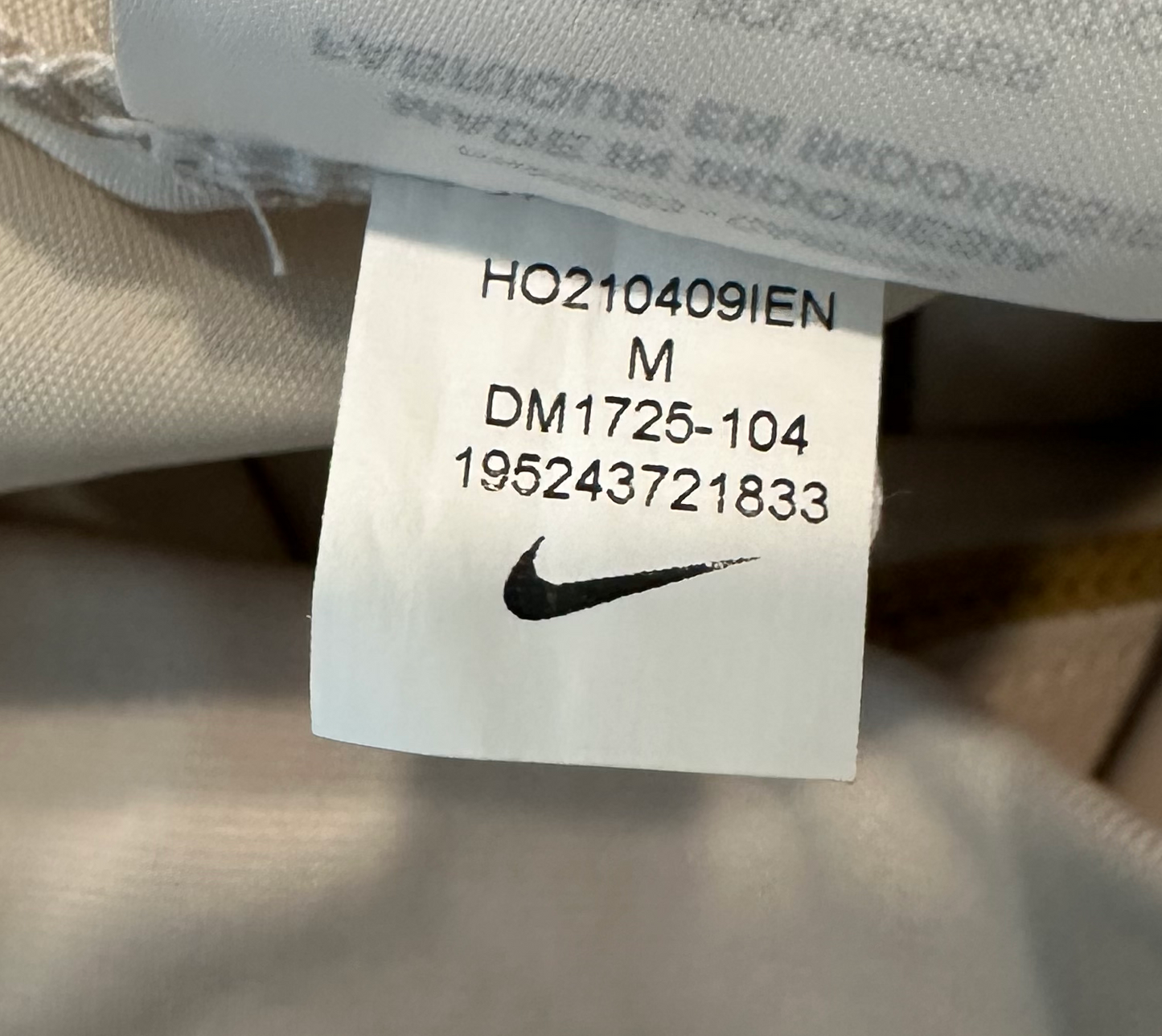 Nike Women's Nude Zip Front Cargo Joggers  Patent Leather Details sze M Effortless style meets functional cool with these cargo joggers that refuse to take themselv