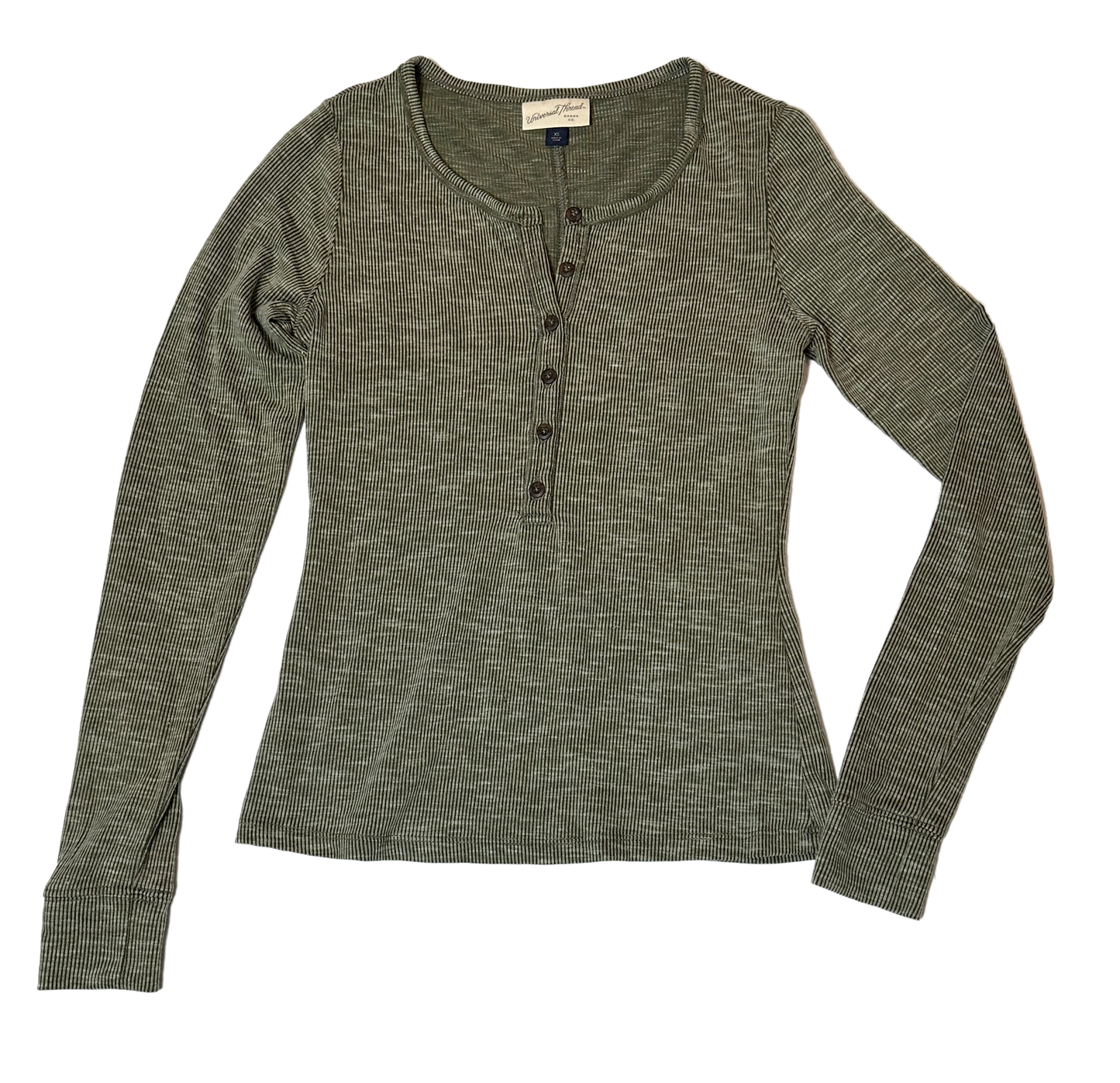 Universal ThreadsThis long-sleeve henley thermal from Universal Threads will keep you feeling cozy and looking cool! Crafted with a soft, moss-green fabric and classic henley style, TopUniversal Threads Moss Green Long Sleeve Henley ThermalUniversal Threads Moss Green Long Sleeve Henley Thermal