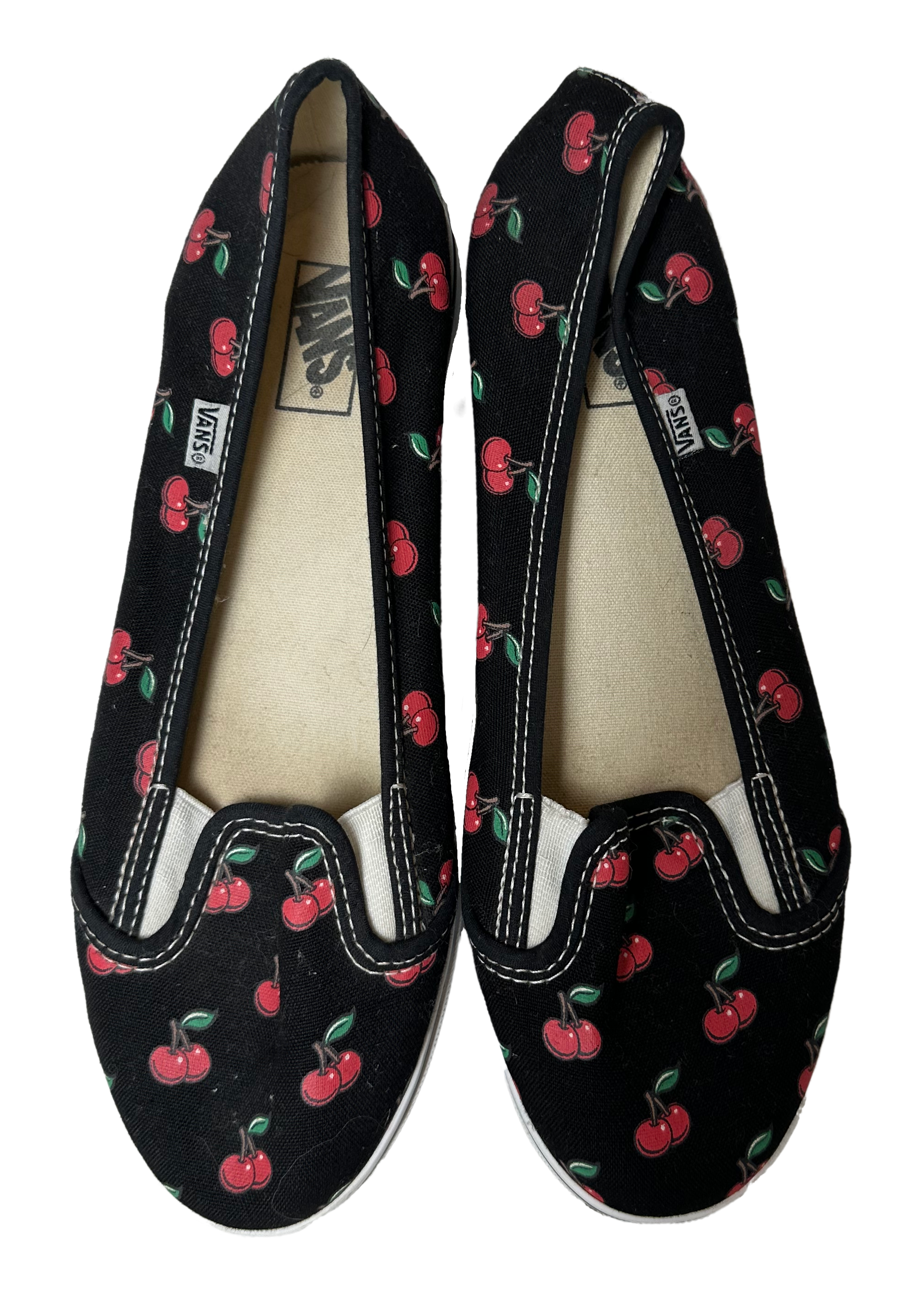 Vans Very Rare KVD Lo-Pro Cherry Slip Ons size 7 Step into style with these Vans Very Rare KVD Lo-Pro Cherry Slip Ons in size 7. The black design is adorned with a p