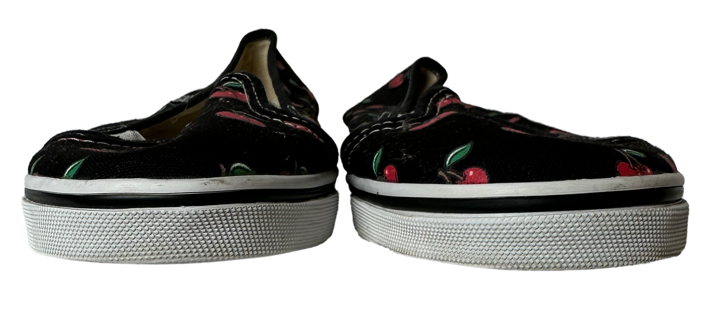 Vans Very Rare KVD Lo-Pro Cherry Slip Ons size 7 Step into style with these Vans Very Rare KVD Lo-Pro Cherry Slip Ons in size 7. The black design is adorned with a p