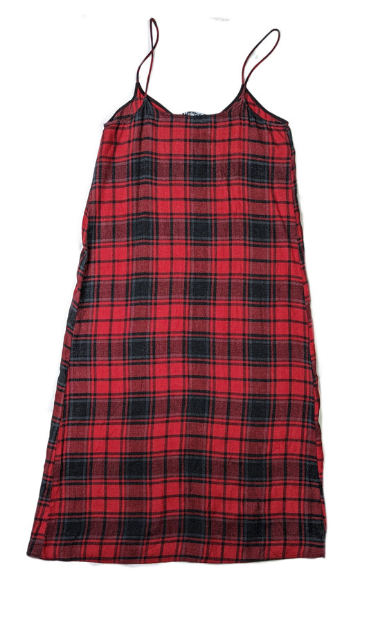 ZaraThis Zara Woman slip dress is a surefire statement piece! Its red and black plaid pattern amps up the style factor, while it's spaghetti straps make it a comfortableDressesZara Red Plaid Slip DressZara Red Plaid Slip Dress