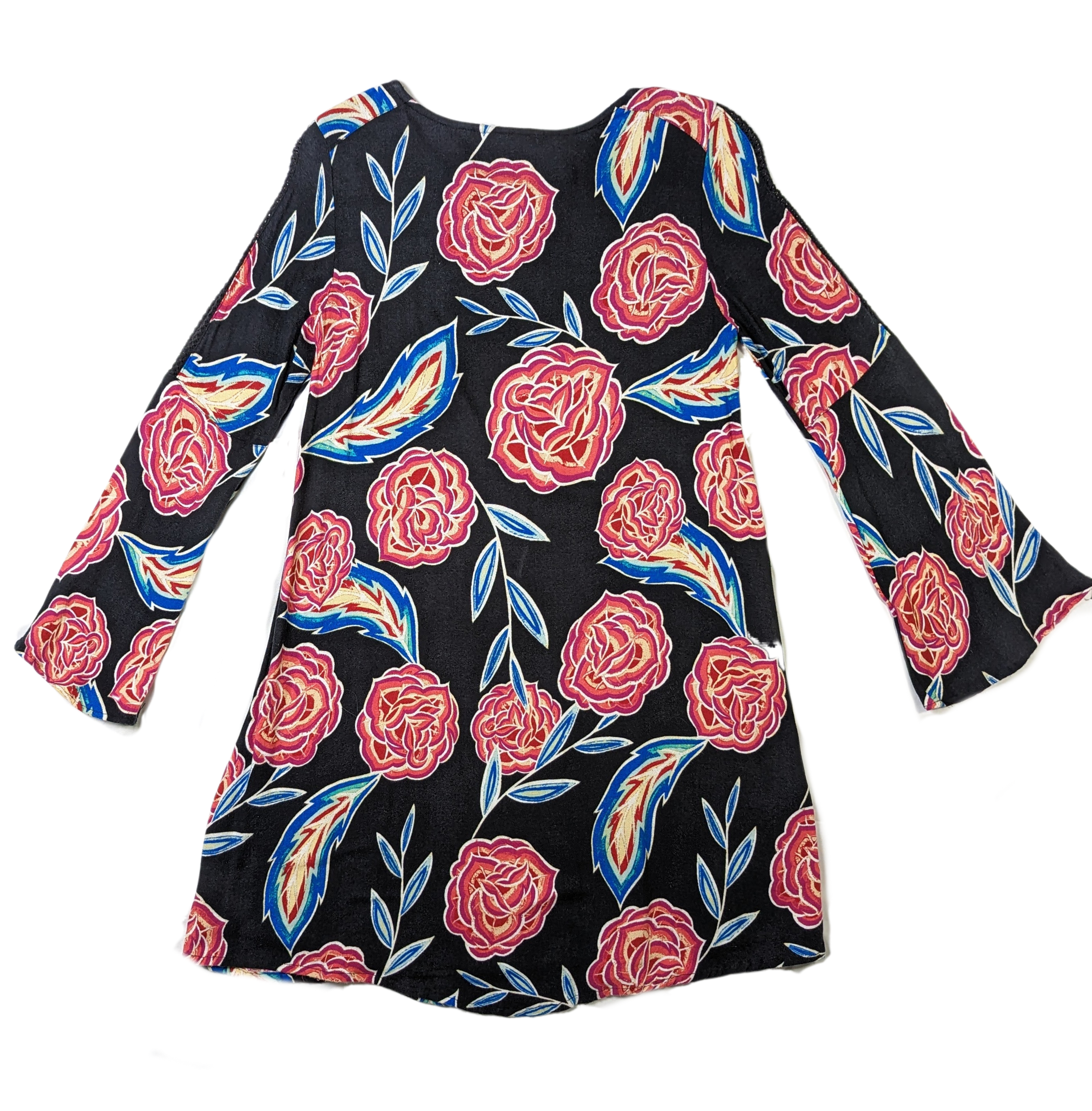 Roxy 'East Coast Dreamer' Bell Sleeve Floral Print DressROXY East Coast Dreamer dress is flirty, comfortable and easy to wear! This would look so cute with white sneakers, sandals or a strappy wedge! Vibrant pattern, blac