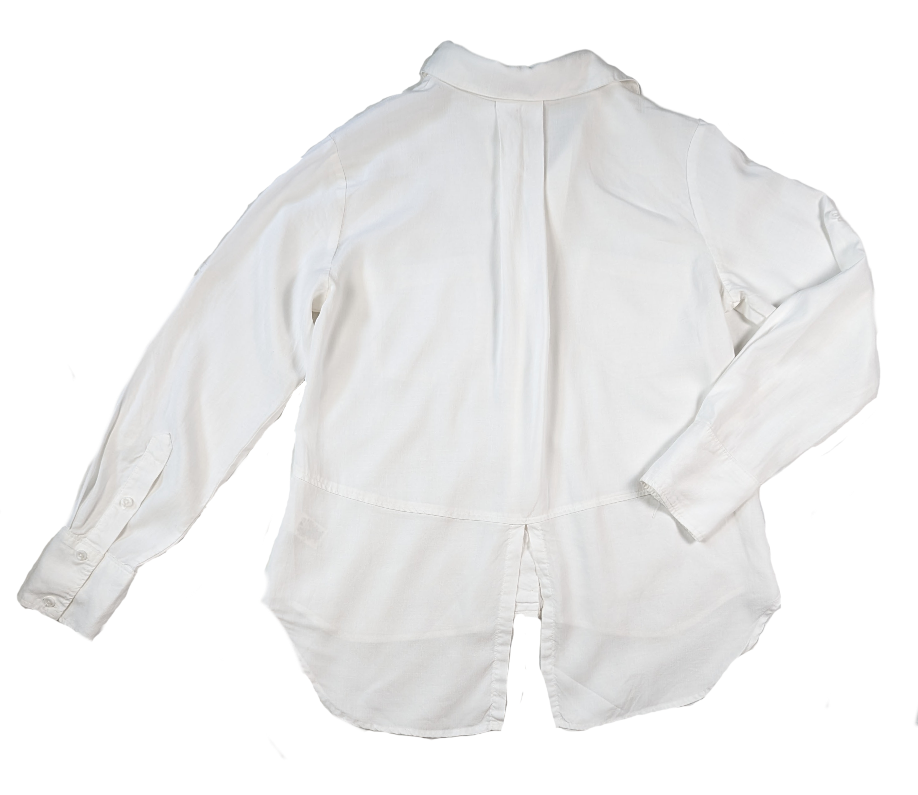 Cloth & Stone Split Back White ShirtThis shirt has great style.  The back features a split, high-low hem, hidden button closure in the front and it is made from tencel, a flowy fabric.   Pair with jeanCloth & Stone Split Back White ShirtShirt