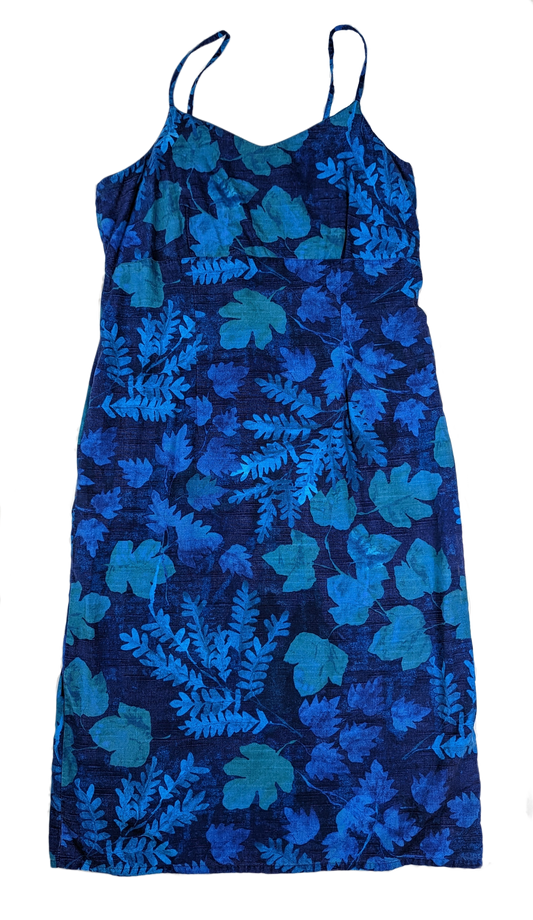 Marks & Spencer Blue Botanical Print Sleeveless dressThis stunning St. Michael From Marks &amp; Spencer dress has got it all-- flirty blue leaf print, silky-smooth Tencel fabric, and a seriously stylish straight fit. PMarks & Spencer DressDresses