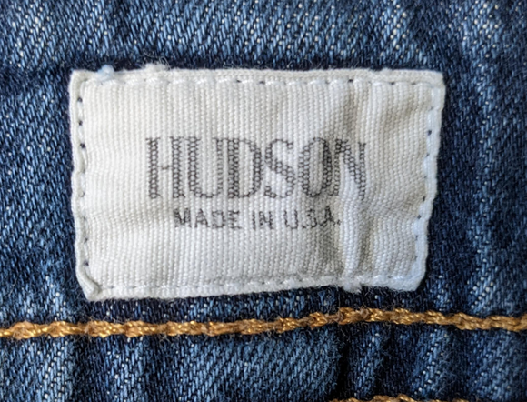 Hudson Signature Midrise Bootcut Denim Jeans A great pair of denim jeans that you will reach for every day!