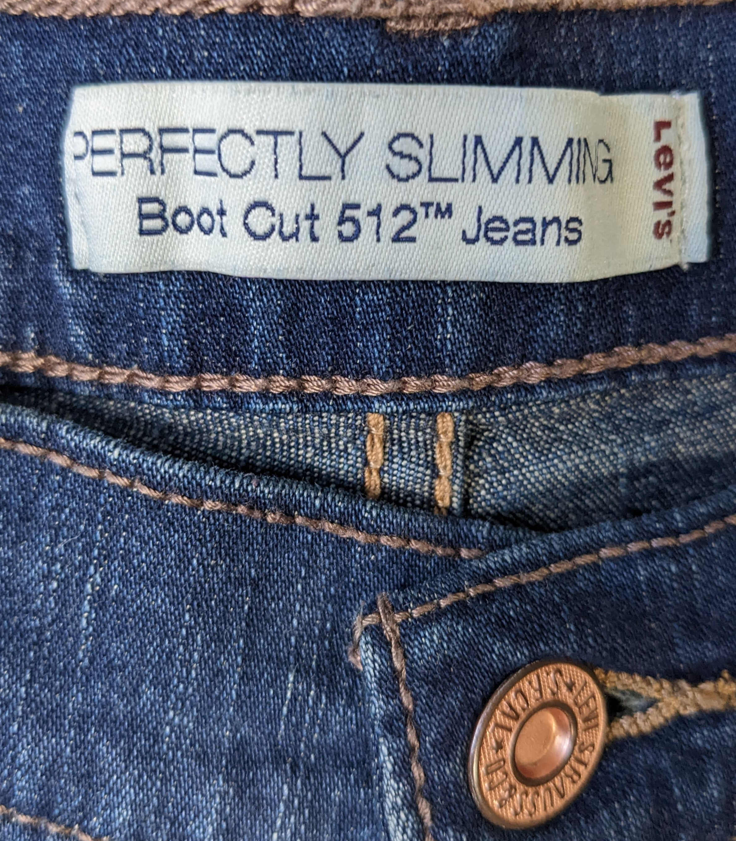 Levi's Perfectly Slimming Boot Cut 512 JeansYou can't go wrong with Levi's, especially when they have a little stretch, like these!  They will be your go-to jeans every day!