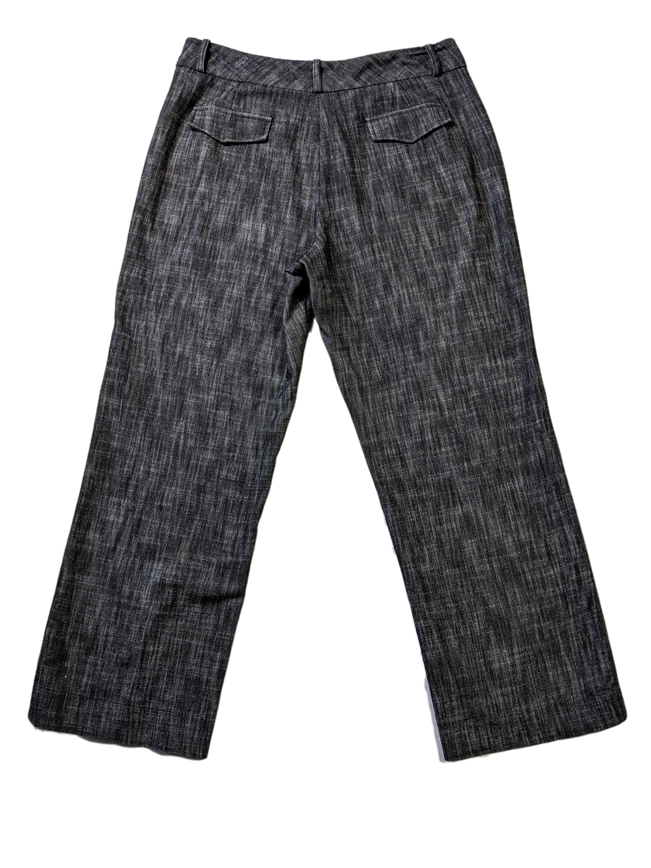 Sandro Sportswear Dress pantsThese are beautifully woven pants, with a mix of black and gray threads. This makes a beautiful neutral pant that you can wear with a variety of tops and jackets.  W