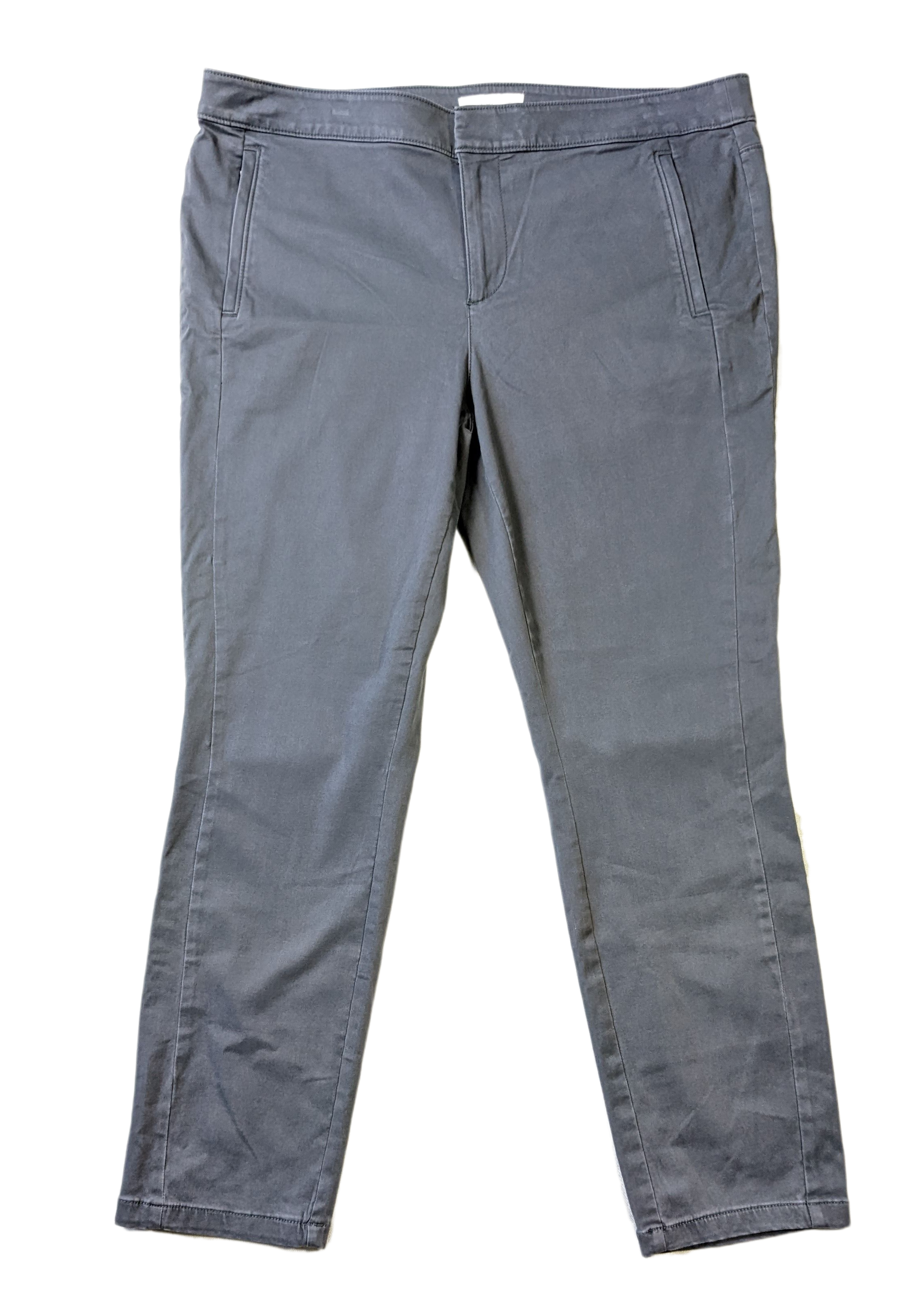 Loft Gray Marisa Fit Chino PantsThese are so soft and a little stretch makes them super comfy. They are perfect for the office, or a girls shopping day or brunch!