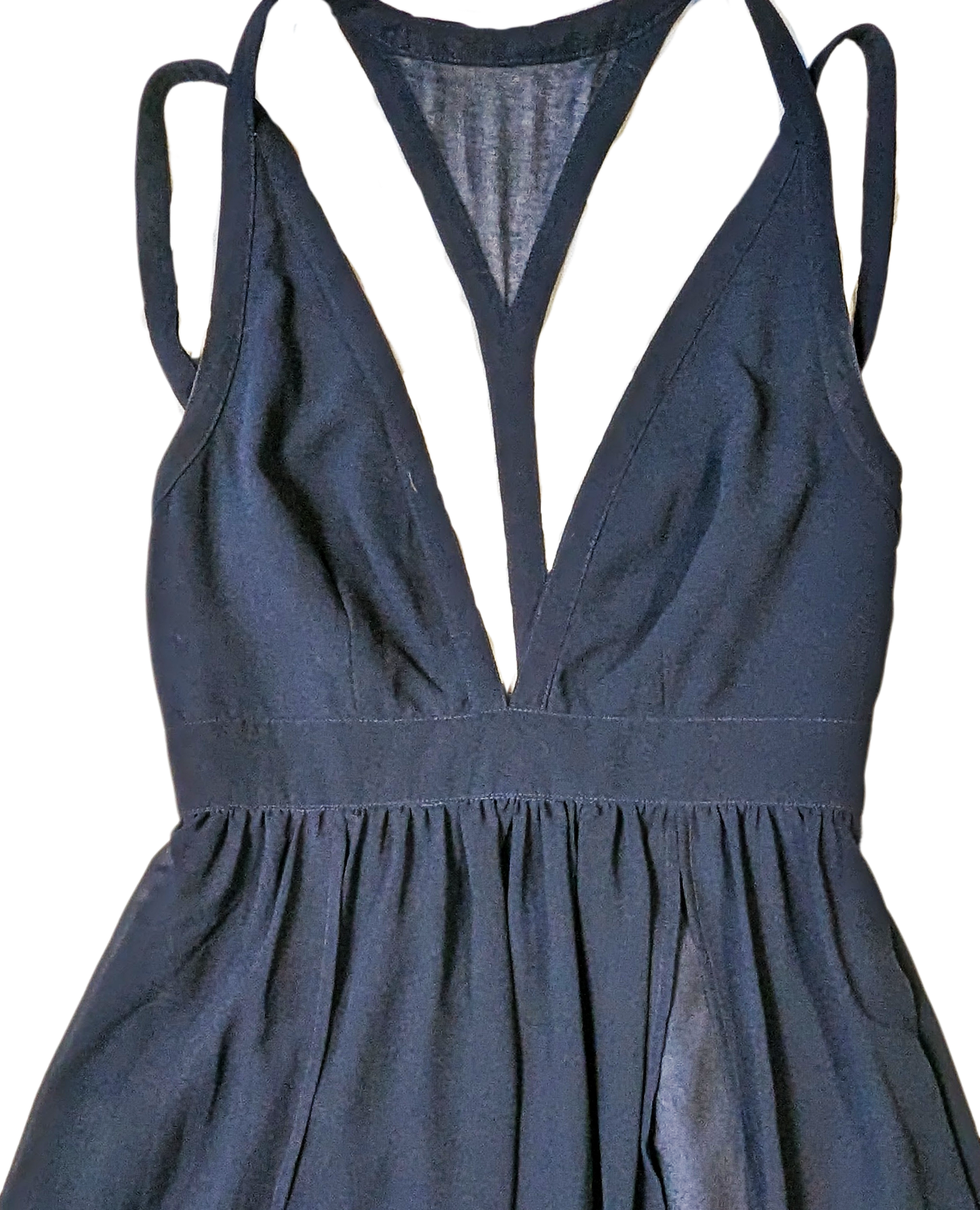 Keepsake The Label Navy Strappy DressPerfect dress for a night out, or a festive night in!  Gorgeous Navy with on-trend styling, with a dual split skirt and strappy back!  You will feel gorgeous in thisLabel Navy Strappy DressDresses