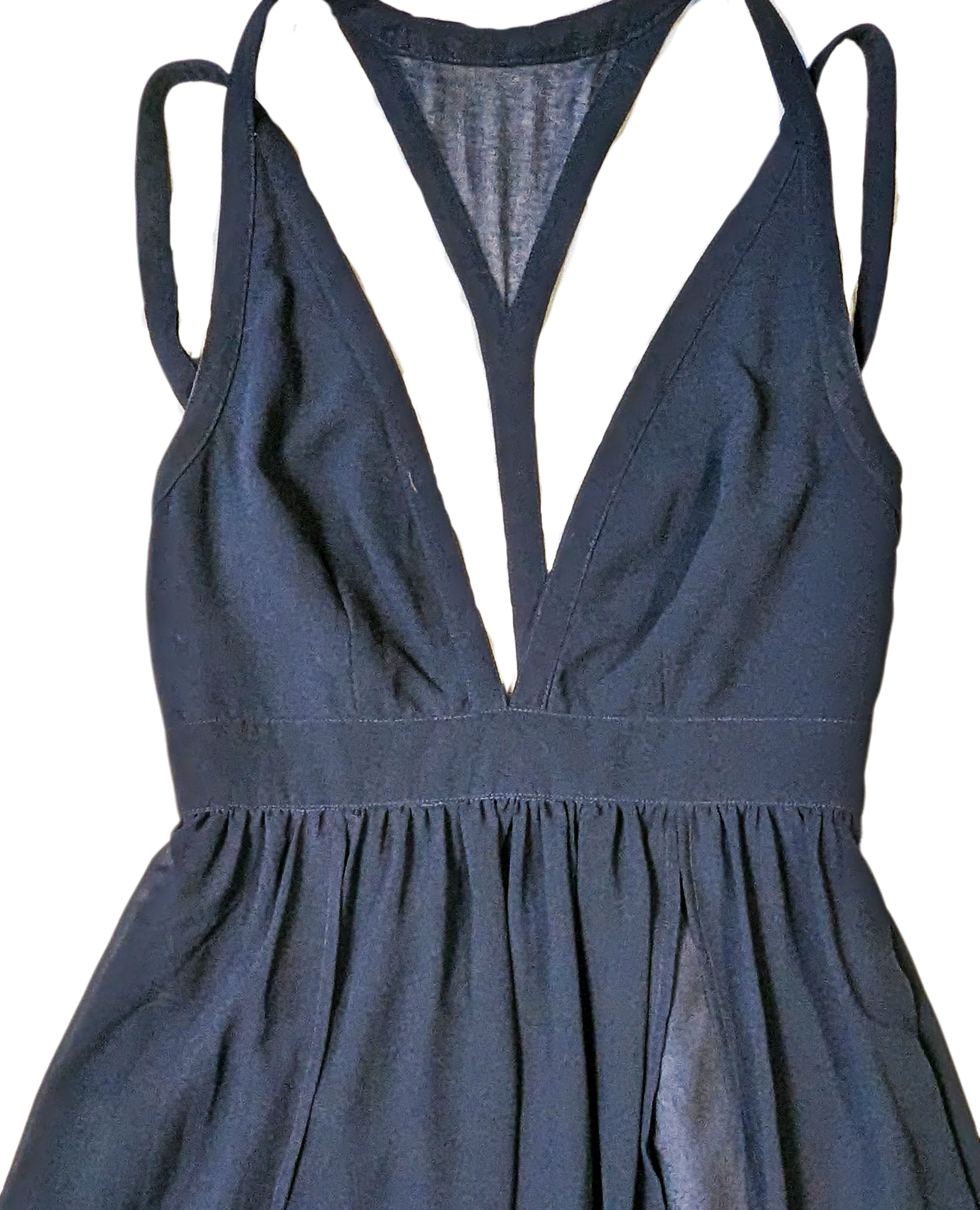 Keepsake The Label Navy Strappy DressPerfect dress for a night out, or a festive night in!  Gorgeous Navy with on-trend styling, with a dual split skirt and strappy back!  You will feel gorgeous in thisLabel Navy Strappy DressDresses