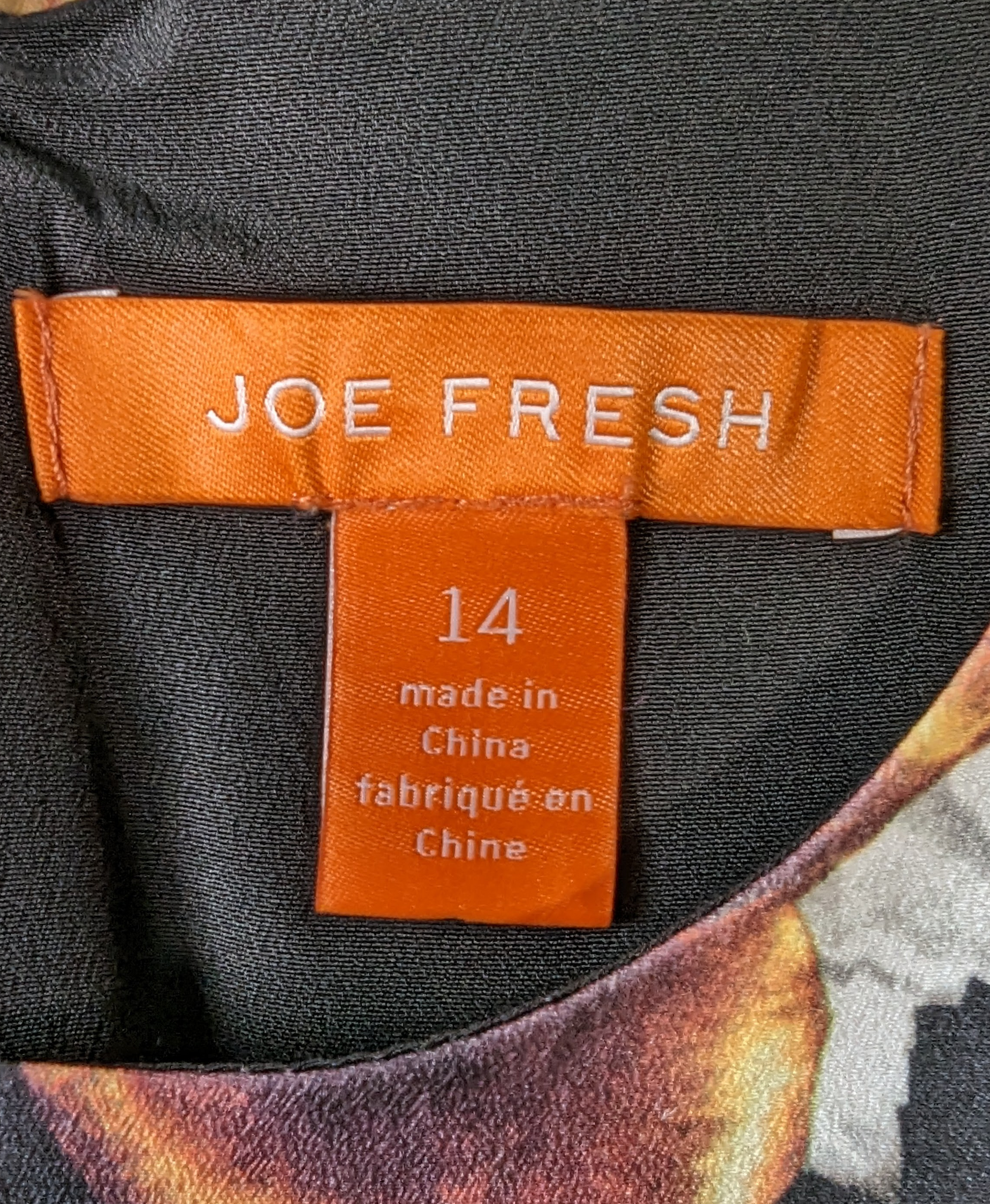 Joe Fresh Floral Print Sheath DressWhat a cool print!  It is so colorful! And this dress has pockets!  You can't go wrong.  You will love adding this to your wardrobe!