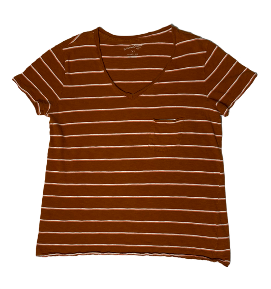 Universal Threads V-Neck Rust Striped T-shirt Universal Threads rust with cream stripes short sleeve v-neck one pocket t-shirt.
