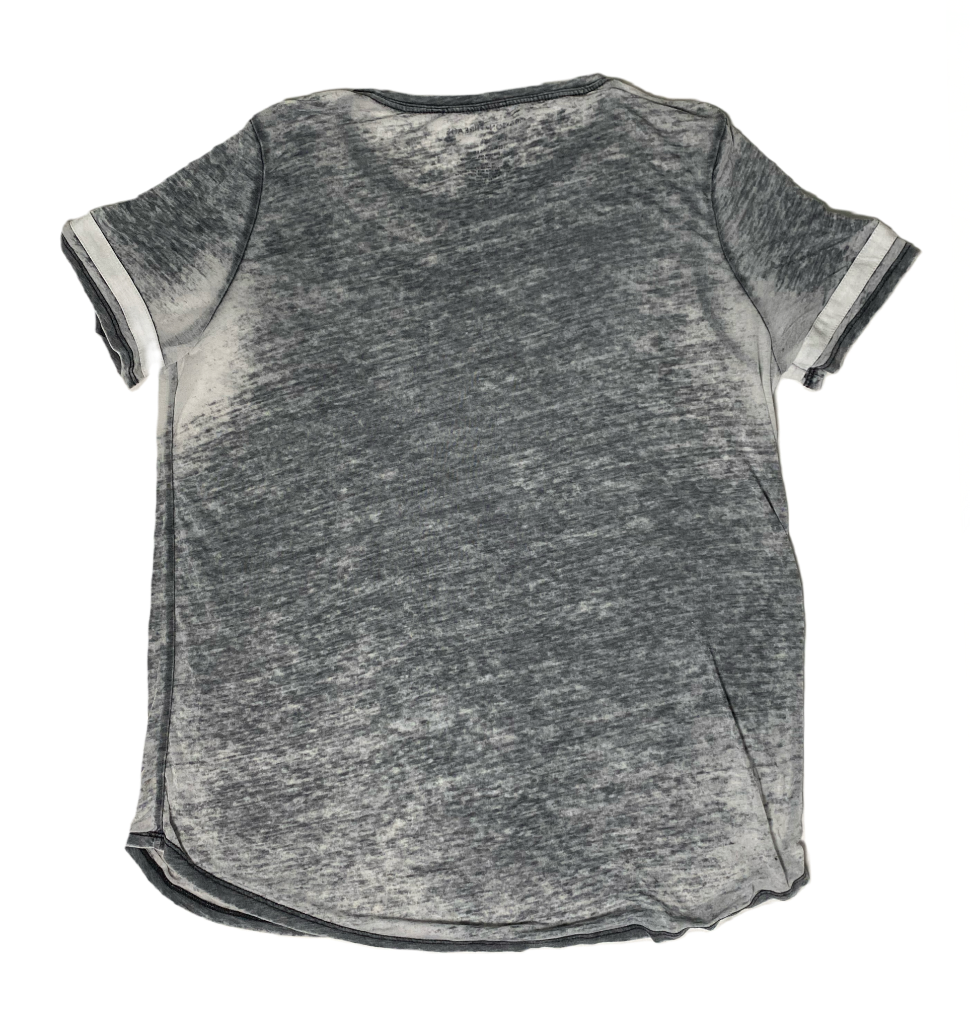 Grayson Threads Weathered Grey Graphic T-Shirt Grayson Threads weathered tissue t-shirt. Star graphic with banding on short sleeves.