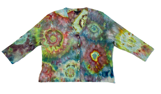 REFRESHED - Tommy Hilfiger Hand Dyed Knit Cardigan  Add some playfulness to your wardrobe with this REFRESHED Tommy Hilfiger Hand Dyed Knit Cardigan. Crafted from hi