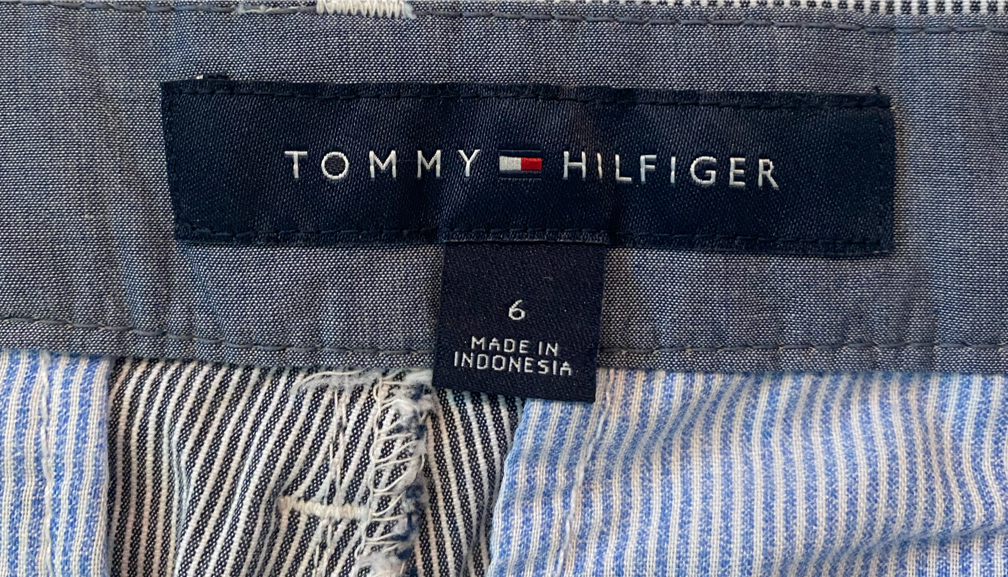 Tommy Hilfiger Pinstripe Shorts Tommy Hilfiger blue and white pin stripe shorts with pockets.