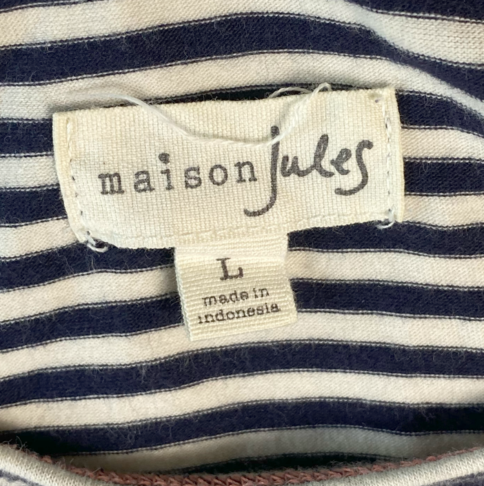 Maison Jules Navy and White Striped TankThis tank is Maison Jules Navy and White Striped Tank This tank is great for layering under a denim jacket, or wearing on it's own with a great pair of jeans!great for layering under a denim jacket, or wearing on it's own with a great pair of jeans!