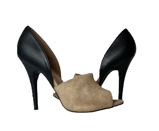 Nine West Tan and Black Peep Toe Pumps - NWB Nine West tan and black peep toe pumps - New With Box.