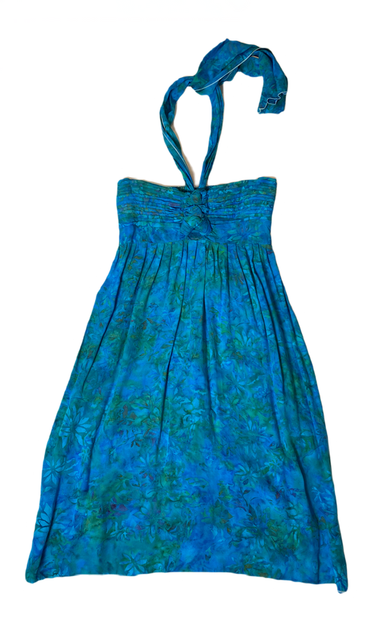 Young Fashion Print Halter DressShort blue and green print halter dress. Knot front and elastic back.
Add sandals and you are ready to go!