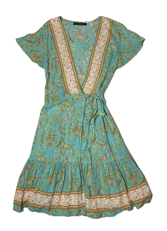 Zesica Short Wrap Dress with Short SleevesGreen wrap dress with rust and cream floral print and ruffle hem.
Bridal shower coming up? Look cute and be comfortable at the same time in this dress!!