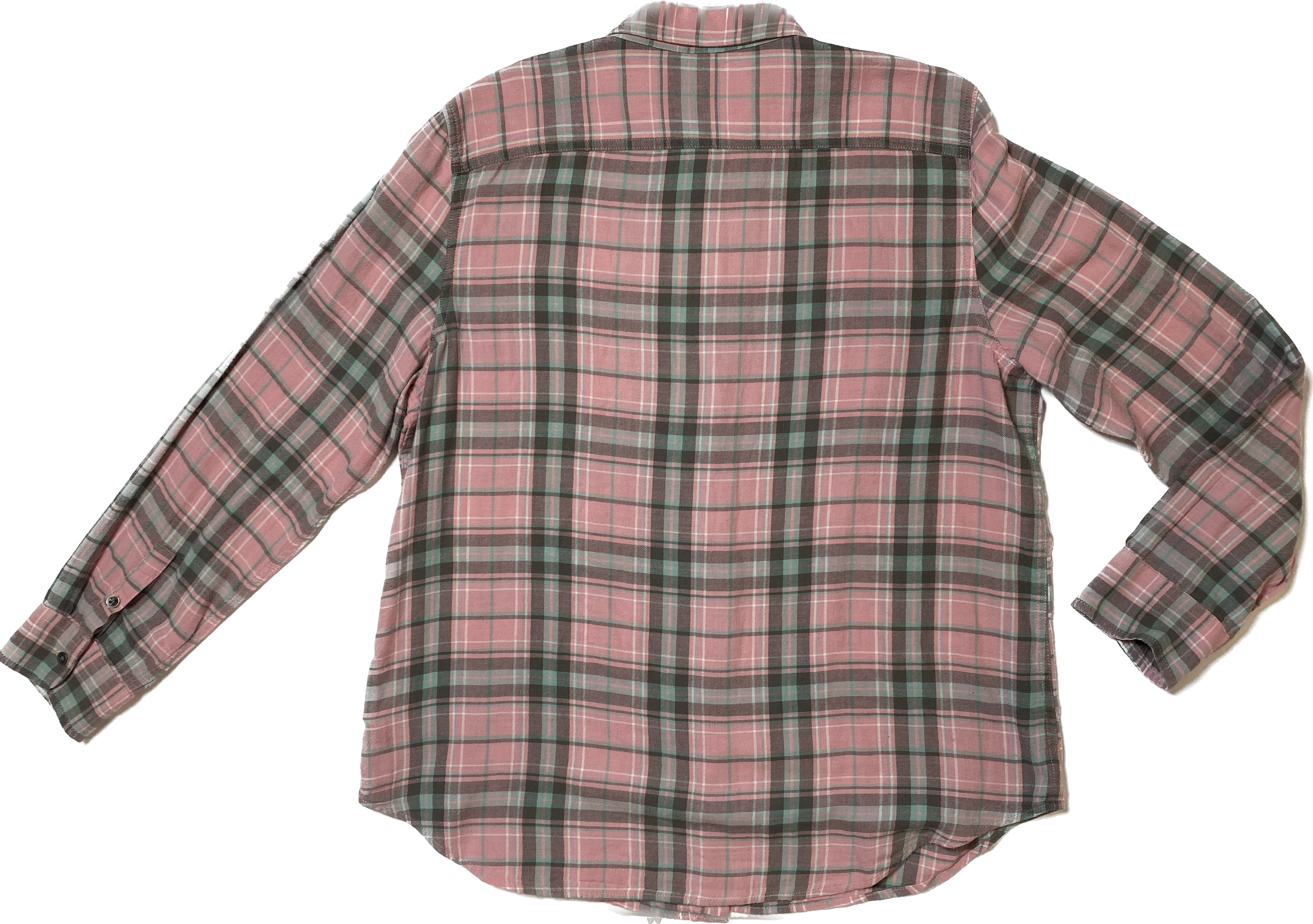 Chaps Soft Pink Plaid Flannel Soft pink with green and white plaid flannel.
Add jeans and sneakers for an easy Fall day out.