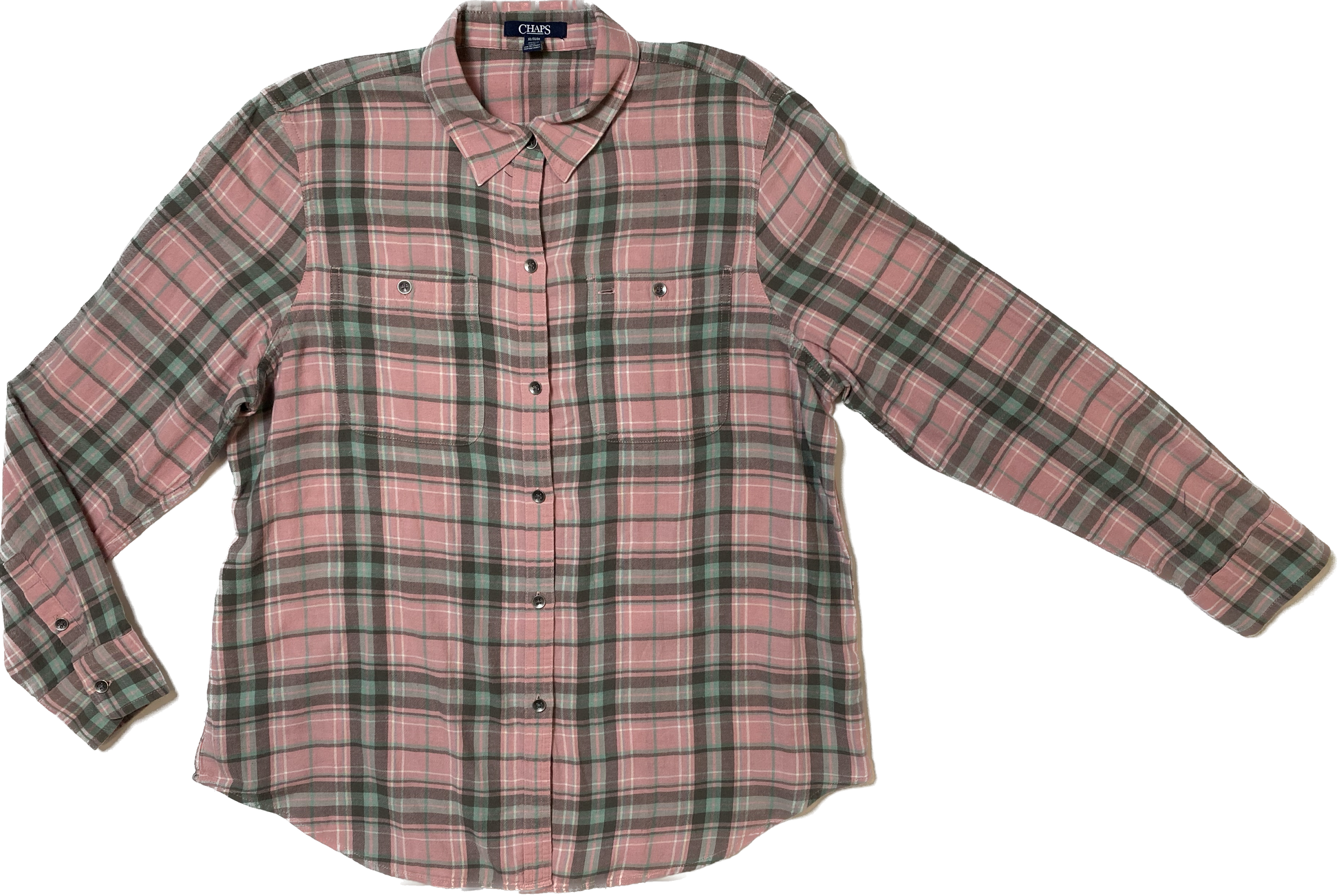 Chaps Soft Pink Plaid Flannel Soft pink with green and white plaid flannel.
Add jeans and sneakers for an easy Fall day out.