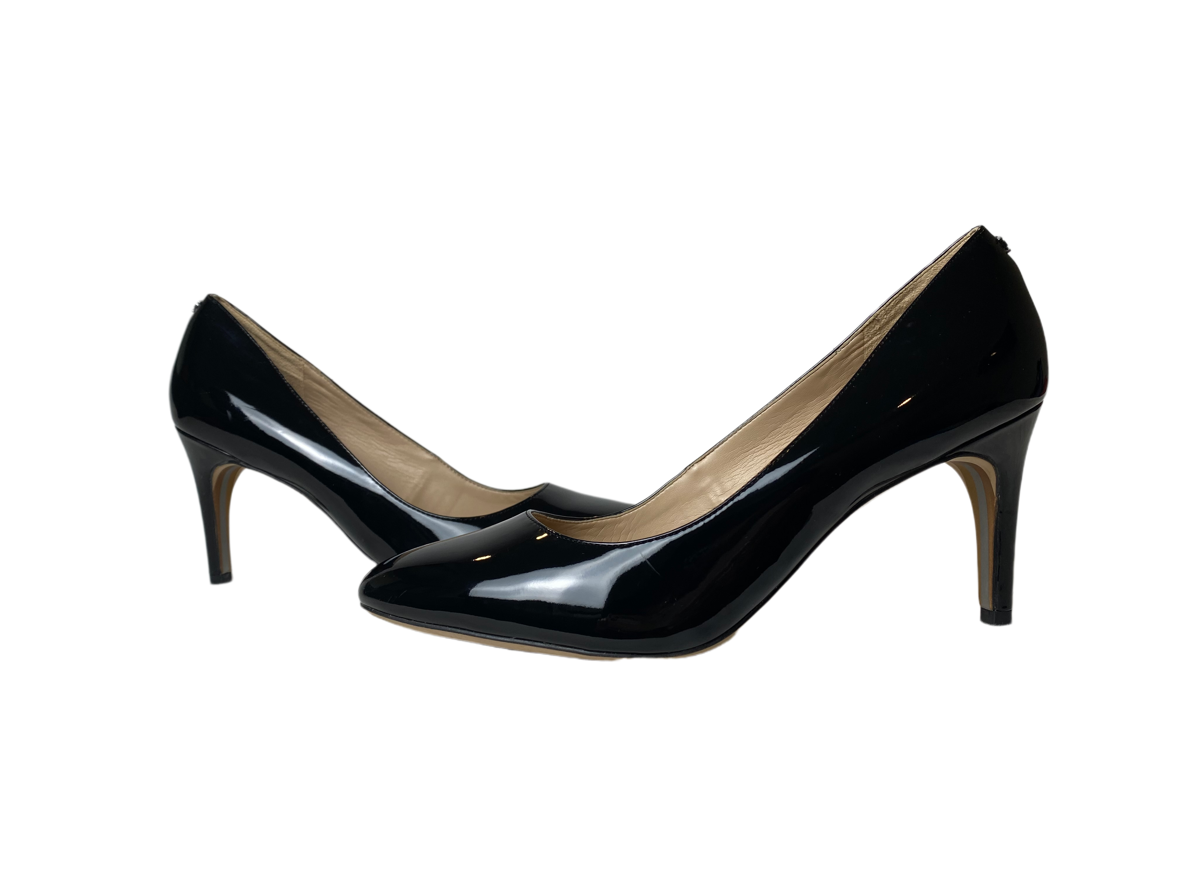 Sam Edelman Black Paten Leather Round Toe PumpsSuch great classic black pumps! These shoes will go with everything from your favorite little black dress to those perfectly worn in jeans.