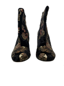 Aldo Sequin Embellished Ankle BootsWow! These are stunning boots with so much detail with the sequins..
Dress up your jeans for a fun night out, or wear with a skirt for a funky look!Aldo Sequin Embellished Ankle BootsShoes