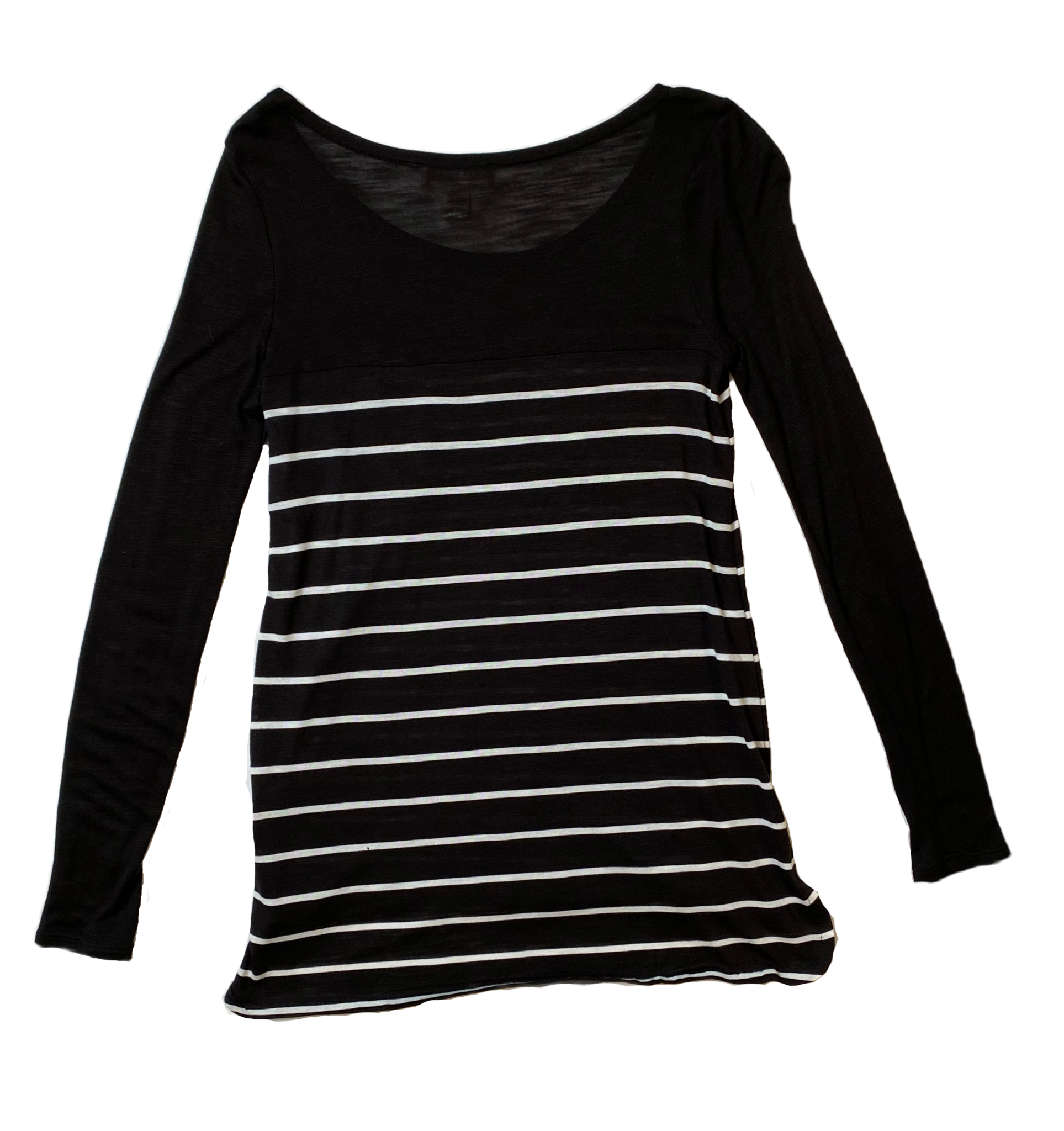 Kenar Black and White Stripe Long Sleeve Top  This Kenar top is a must-have for any fashion-forward individual! Its classic black and white stripes add a touch of so