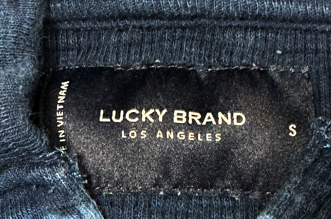 Lucky BrandRock the Lucky Brand Tie Dye Thermal Hoodie and you'll have a jacket that lets you stay comfy and keep your street style game strong! Max out your chill levels with HoodieLucky Brand Tie Dye Thermal HoodieLucky Brand Tie Dye Thermal Hoodie