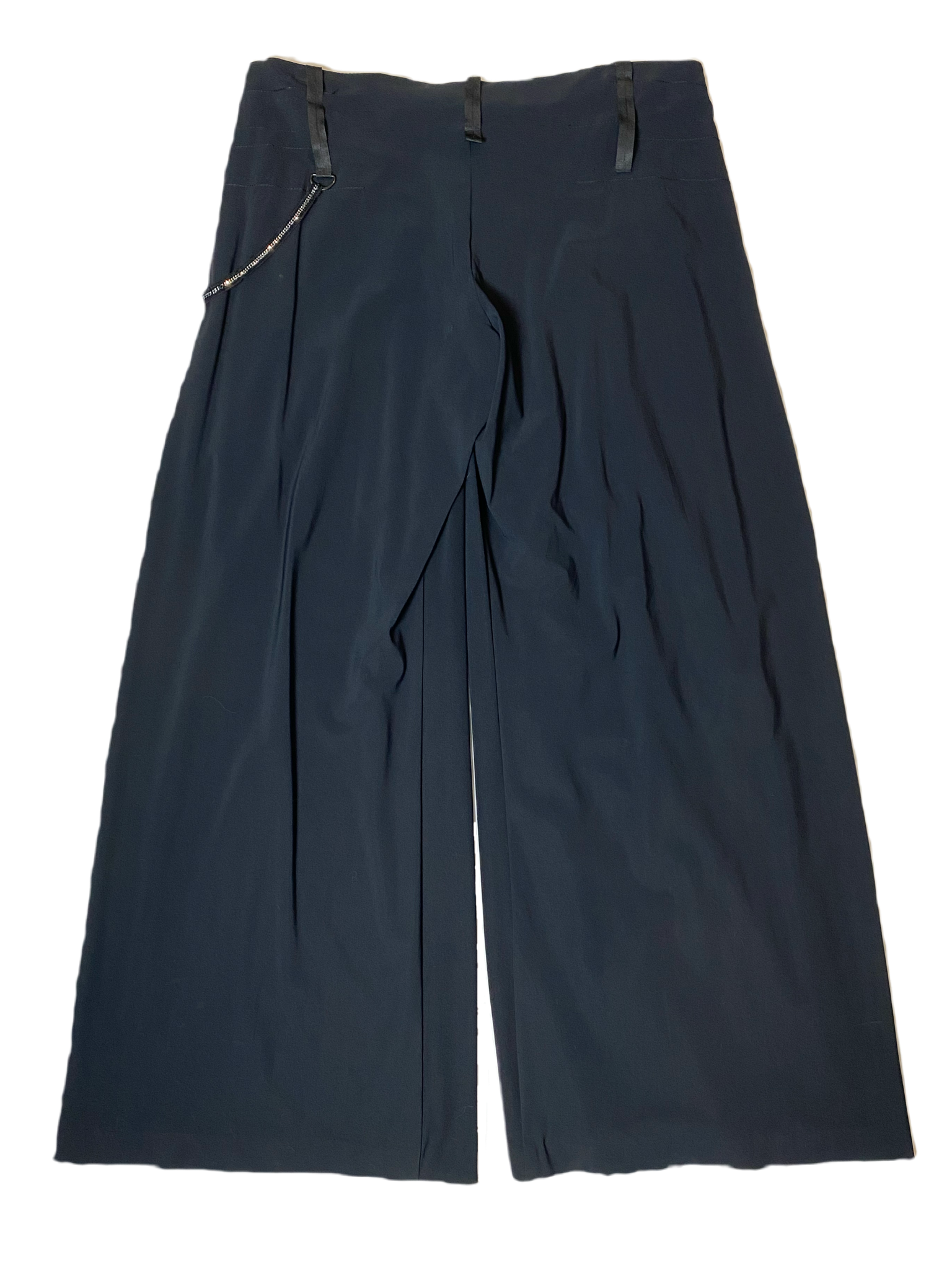 Marithe Francois Girbaud Wide Leg Black PantsThese impeccably styed, French brand, pants are so easy to dress up or down. The added details make these a stand out item for any closet!